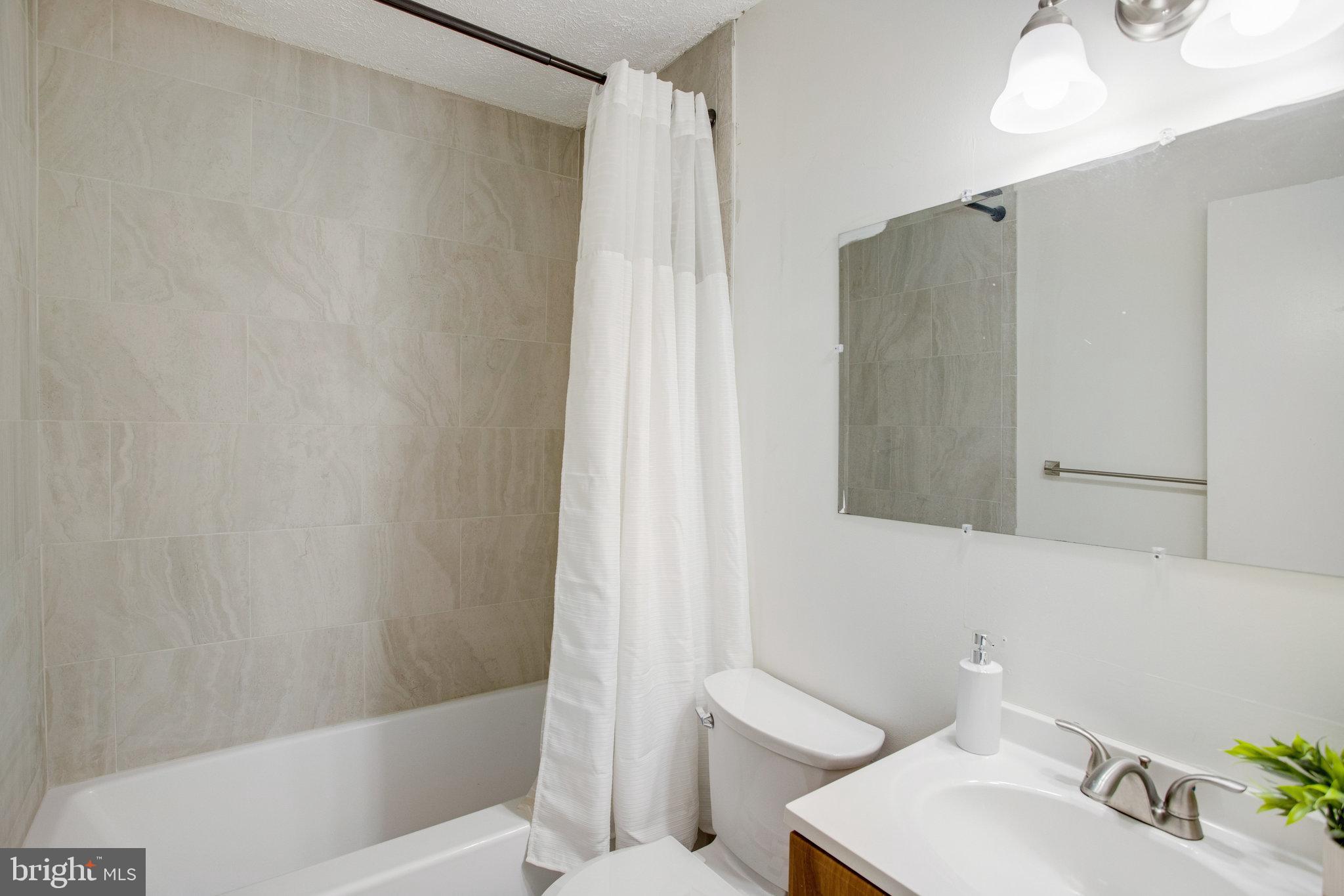 POTOMAC HILLS - Residential