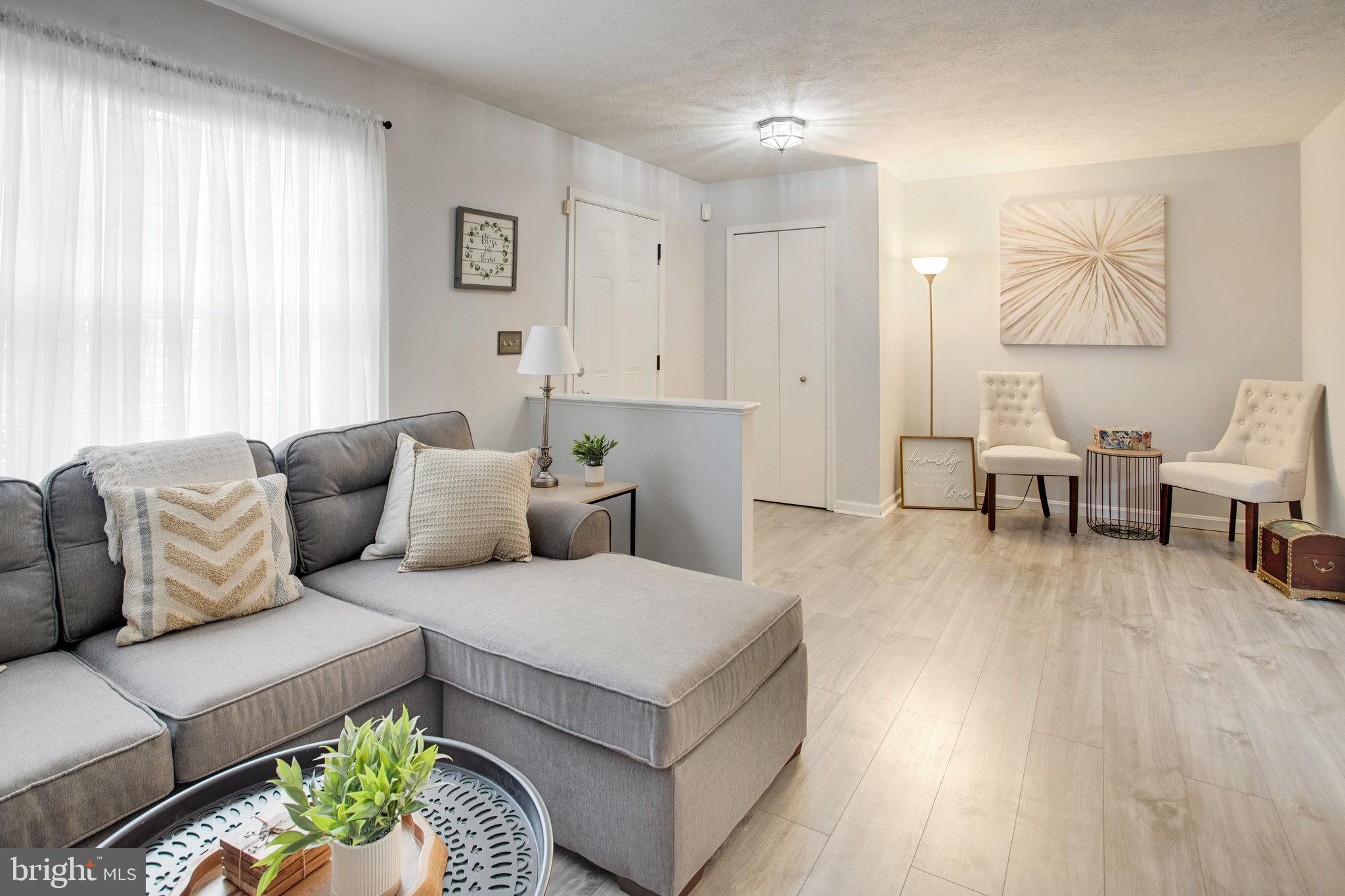 POTOMAC HILLS - Residential