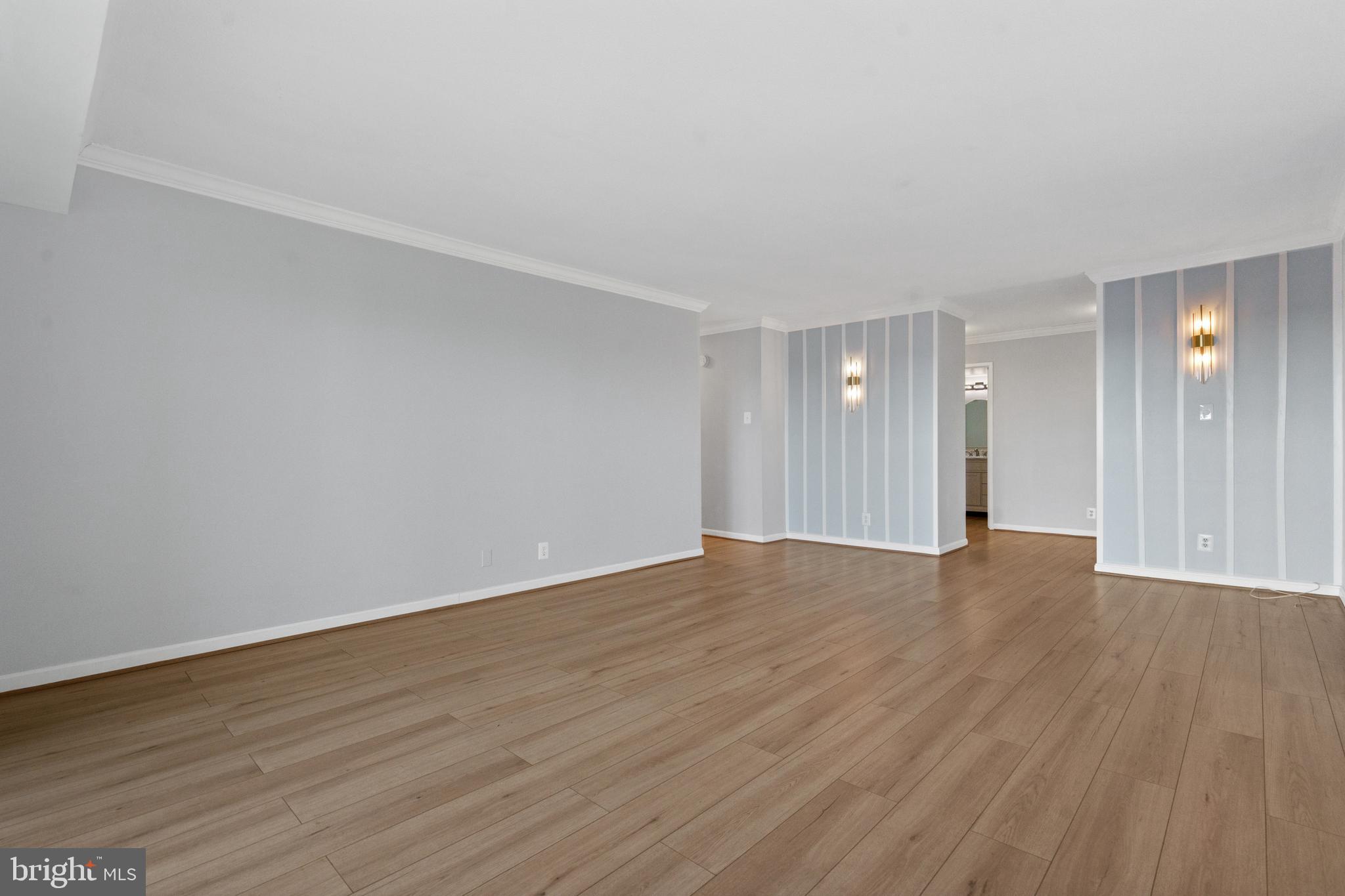 WATERGATE AT LANDMARK - Residential