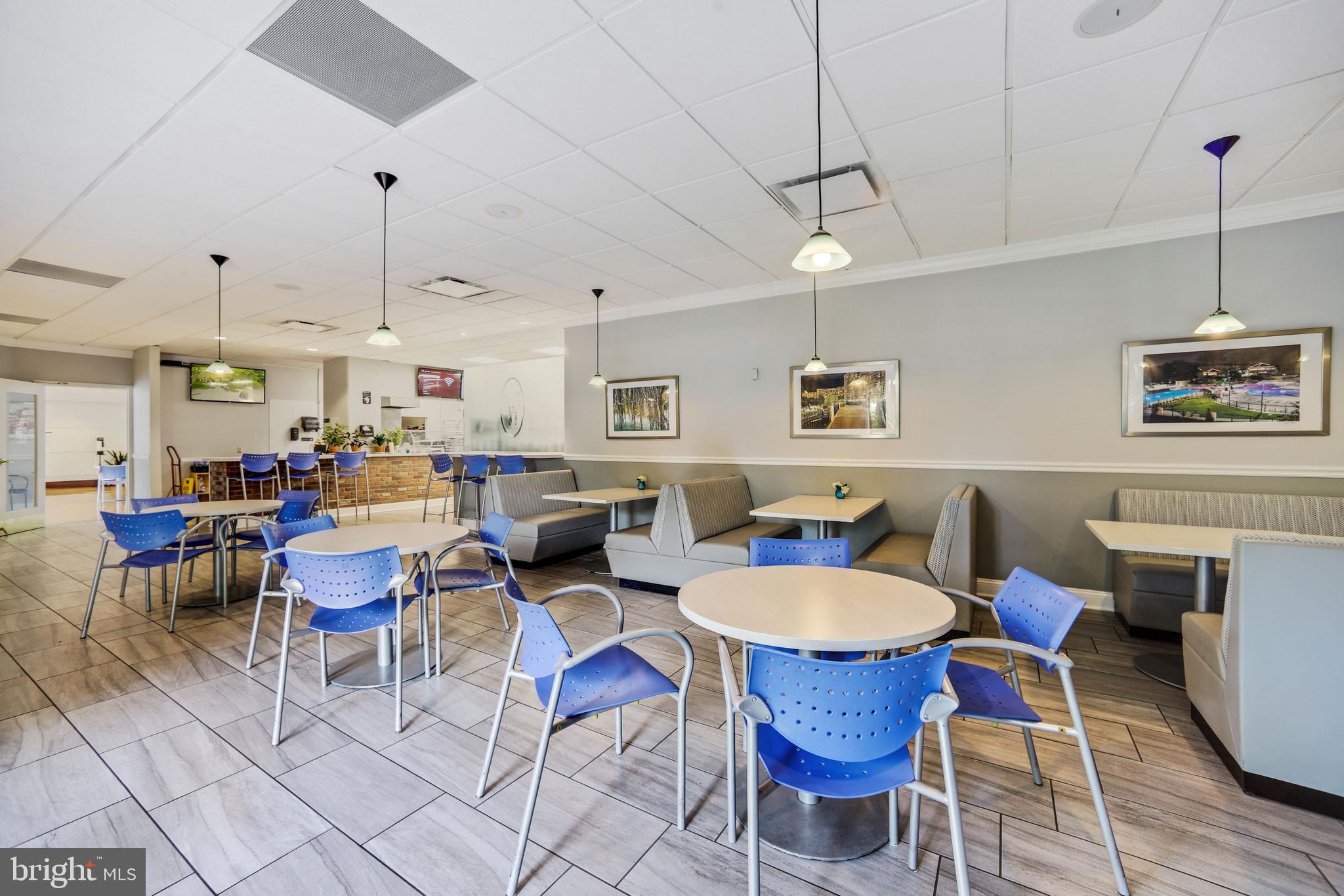 WATERGATE AT LANDMARK - Residential