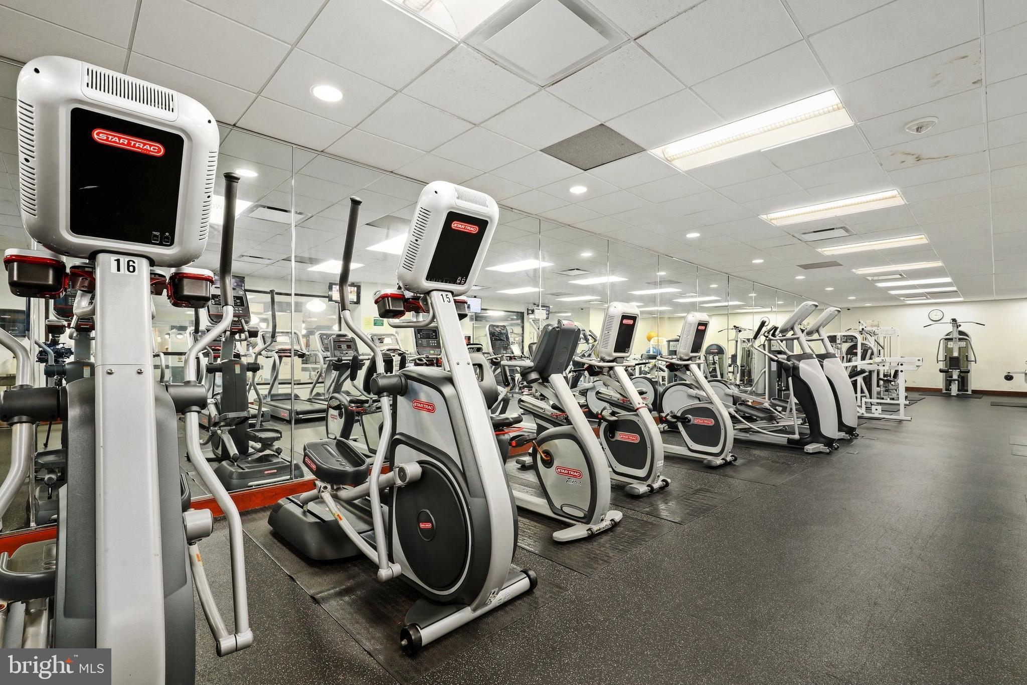 WATERGATE AT LANDMARK - Residential