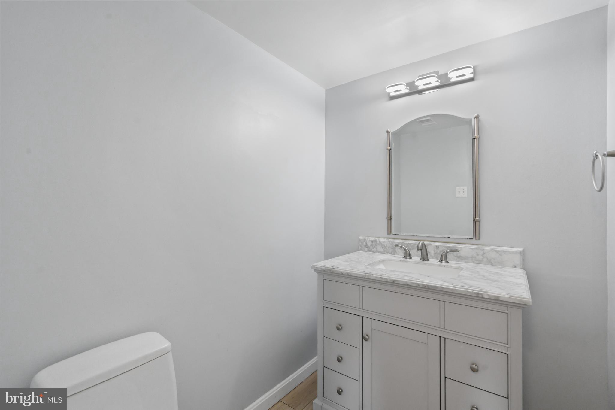 WATERGATE AT LANDMARK - Residential