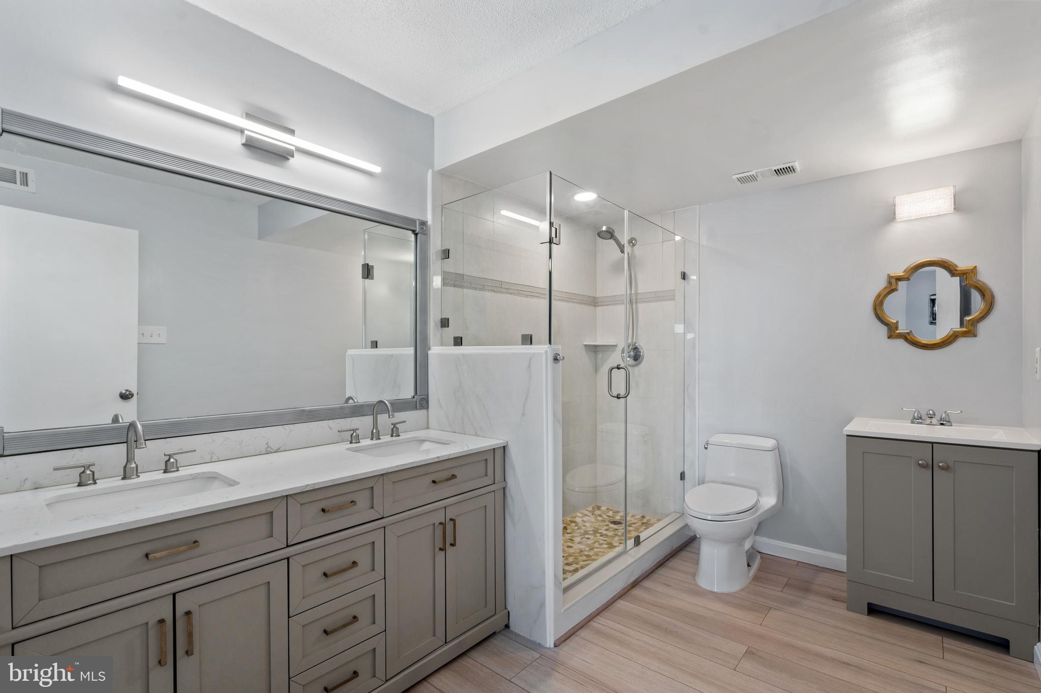 WATERGATE AT LANDMARK - Residential