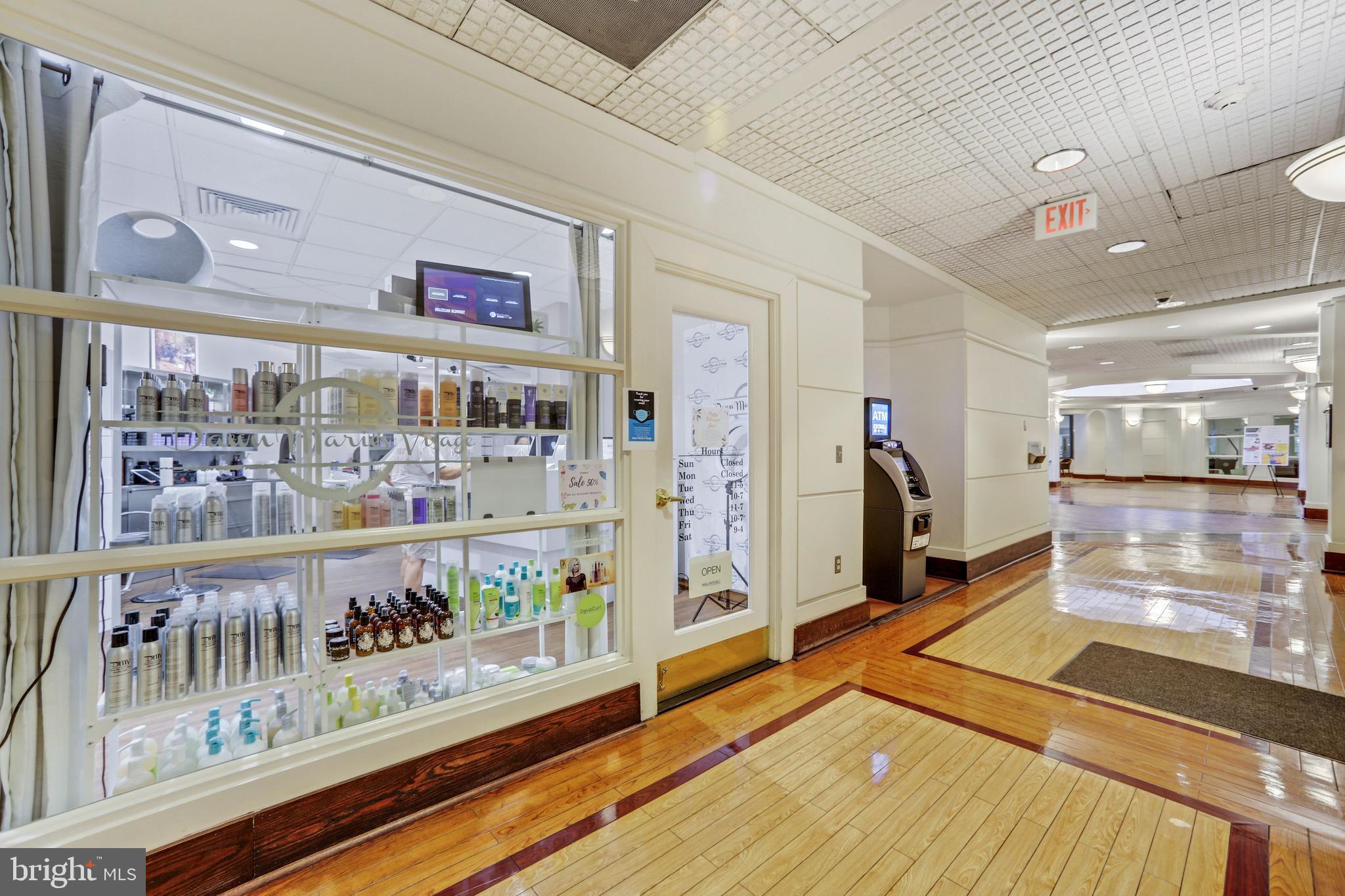 WATERGATE AT LANDMARK - Residential