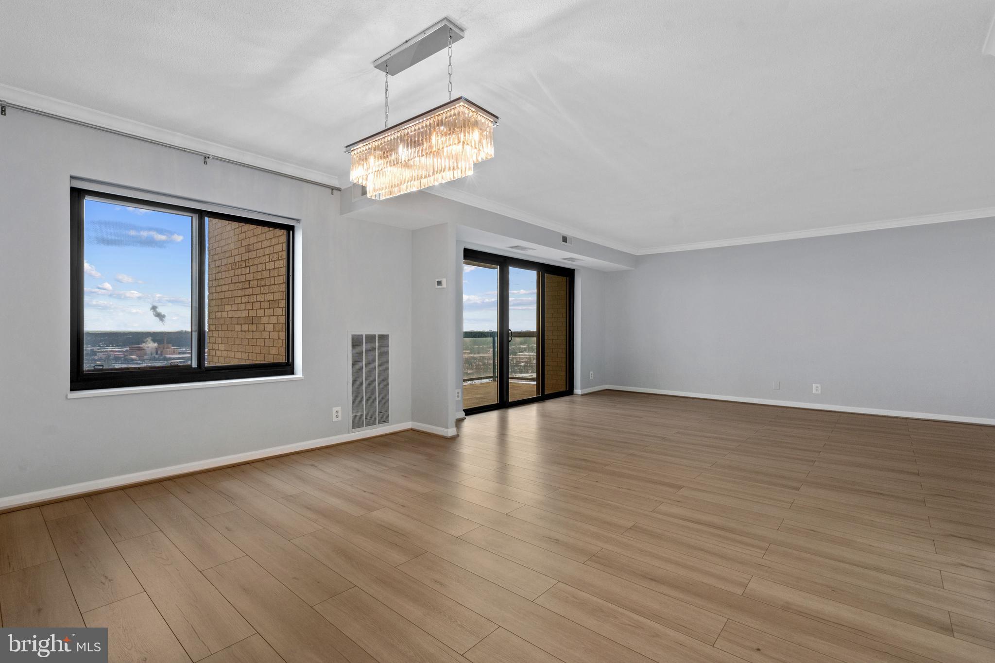 WATERGATE AT LANDMARK - Residential