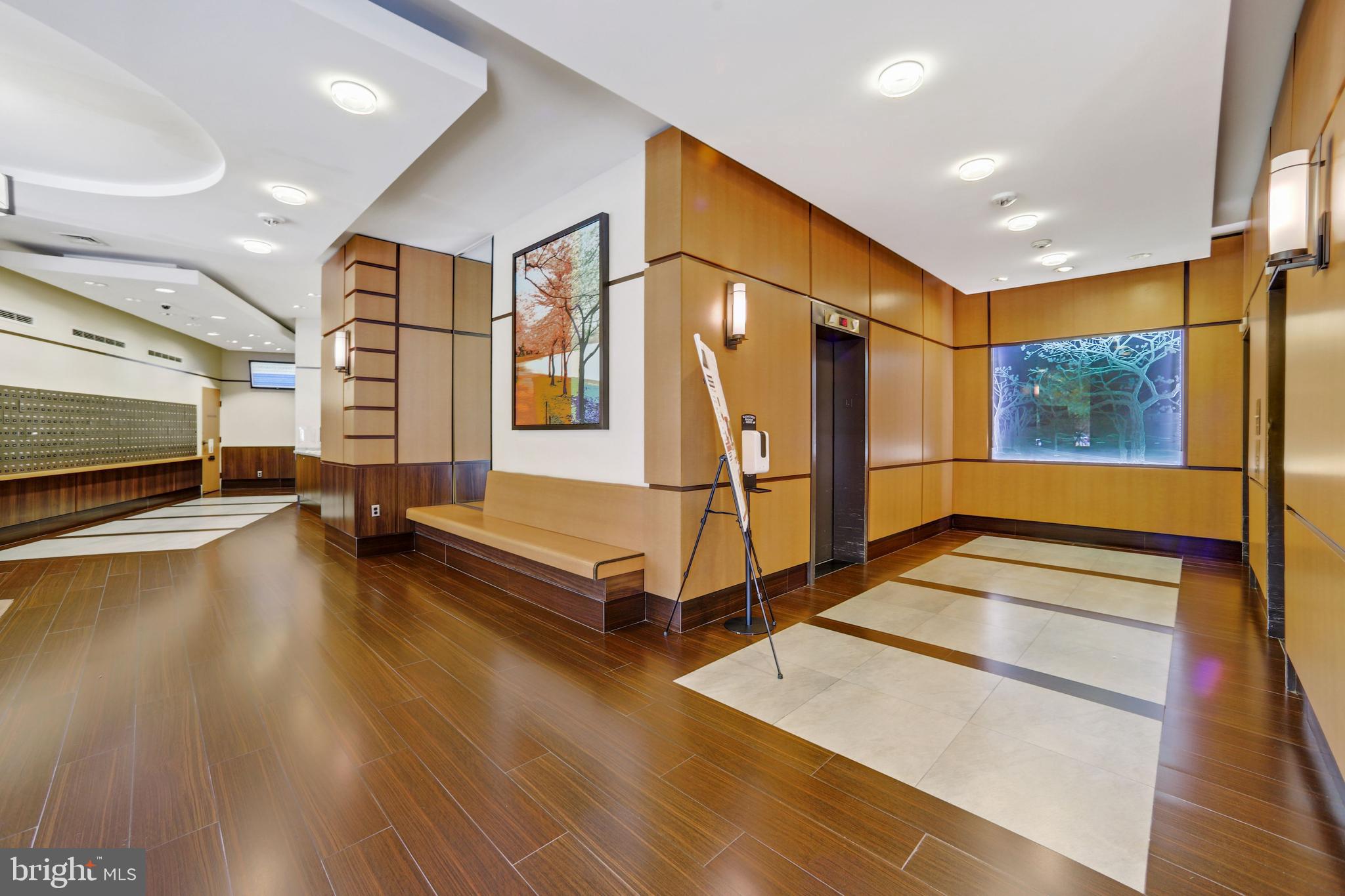 WATERGATE AT LANDMARK - Residential