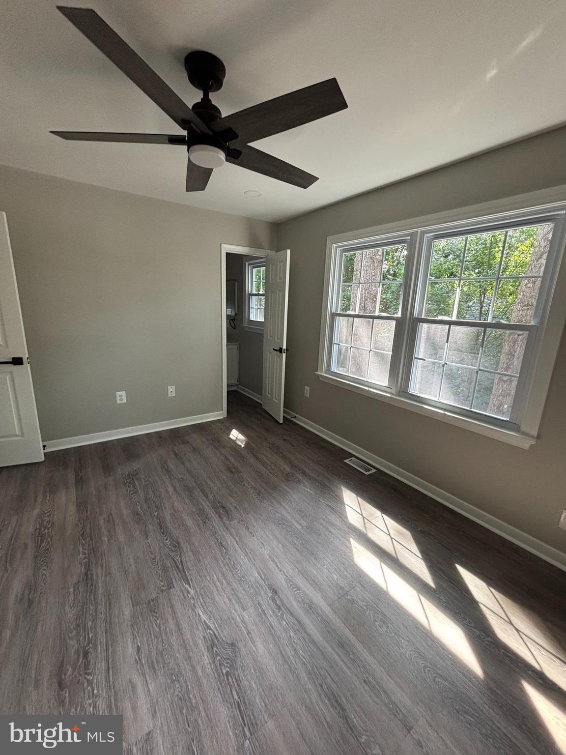 SHADOW WOODS - Residential Lease