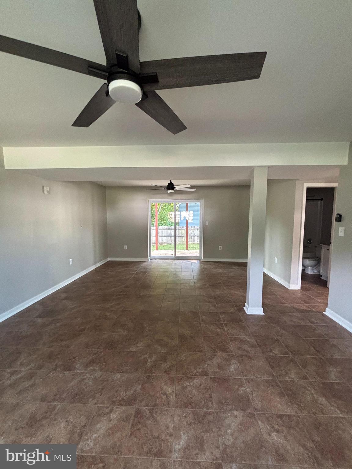 SHADOW WOODS - Residential Lease