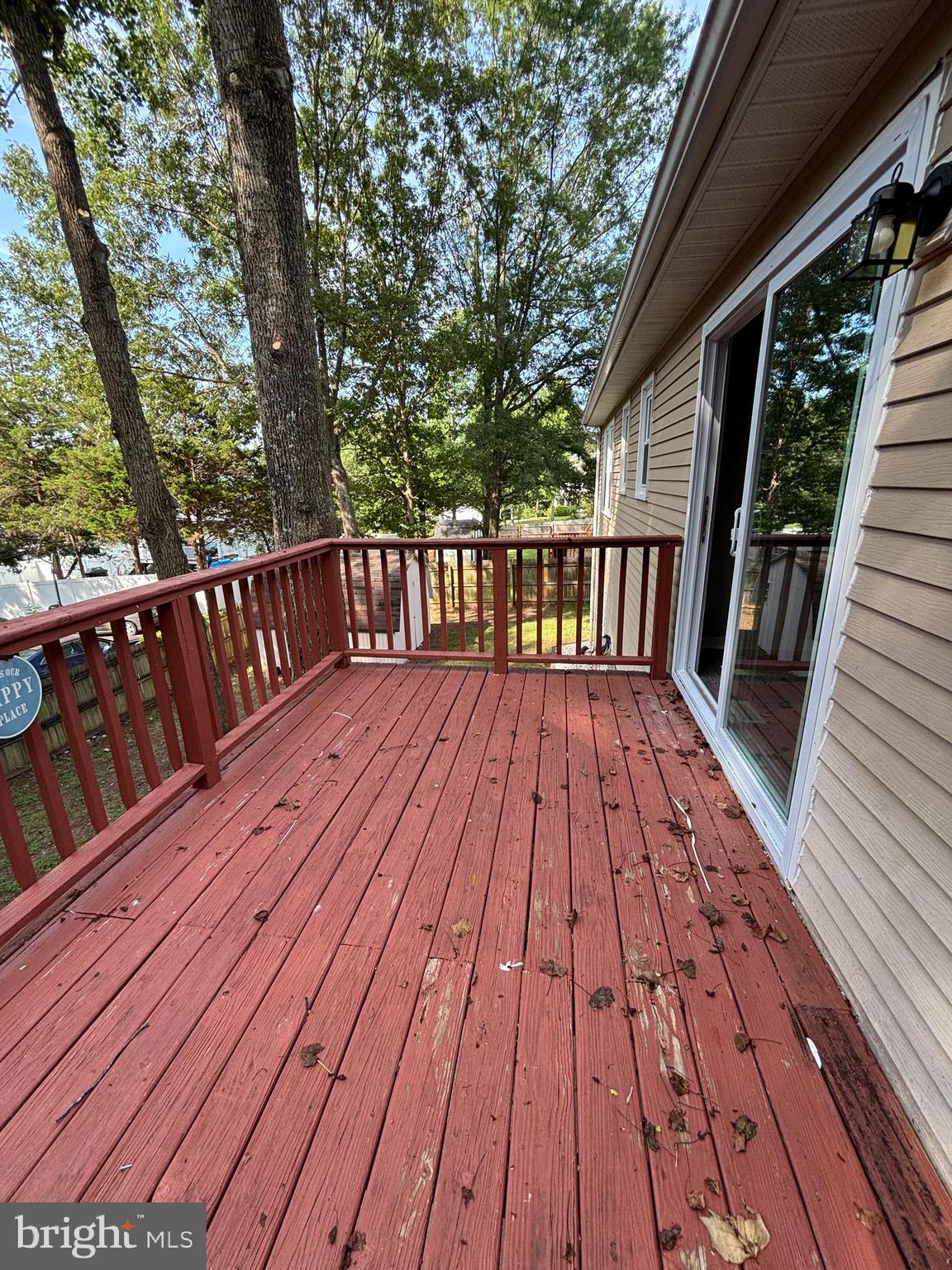 SHADOW WOODS - Residential Lease