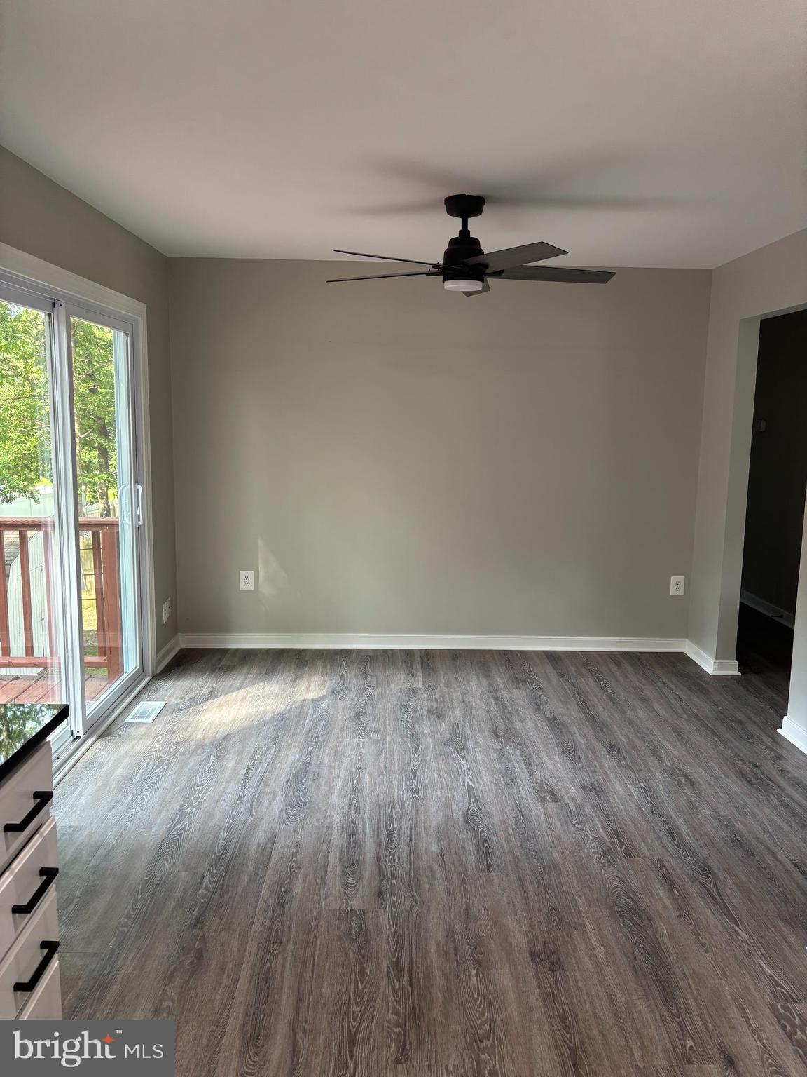 SHADOW WOODS - Residential Lease