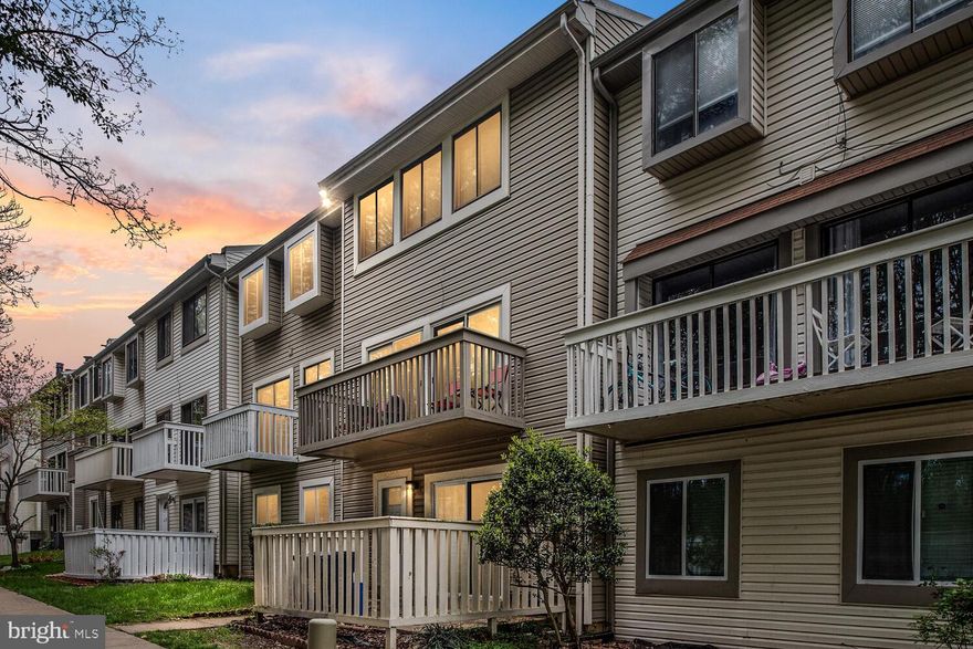 APPLICATE ACCEPTED.  
NEW PRICE! WATER INCLUDED IN RENT! Main level/one story condo.........This beautifully updated
2 bedroom, 2 full bath condo in a fabulous location. peaceful residential setting yet just minutes to
Old Bridge Road, Route 123, I-95, Express Lanes, the Virginia Railway Express. Plenty of daily
necessity shops are right at your fingertips in every direction, including Tackett's Mill, nearby
Stonebridge at Potomac C  enter and Potomac Mills, nearby historic town of Occoquan. Outdoor
lovers will appreciate the many nearby parks including Prince William Forest Park, Featherstone
National and Occoquan Bay National Wildlife Refuges, and Leesylvania State Park with miles of
boating, fishing, and Potomac River fun! If you are looking for a fabulous home filled with quality
upgrades in a vibrant location, this is it!