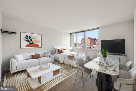 Condo For Sale - 604 S Washington Square #418<br/> PHILADELPHIA, PA 19106