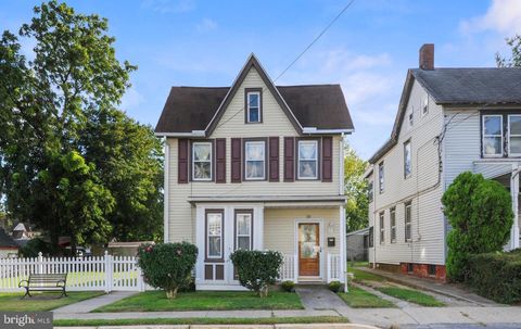 110 W CAMDEN WYOMING AVENUE WYOMING DE 19934