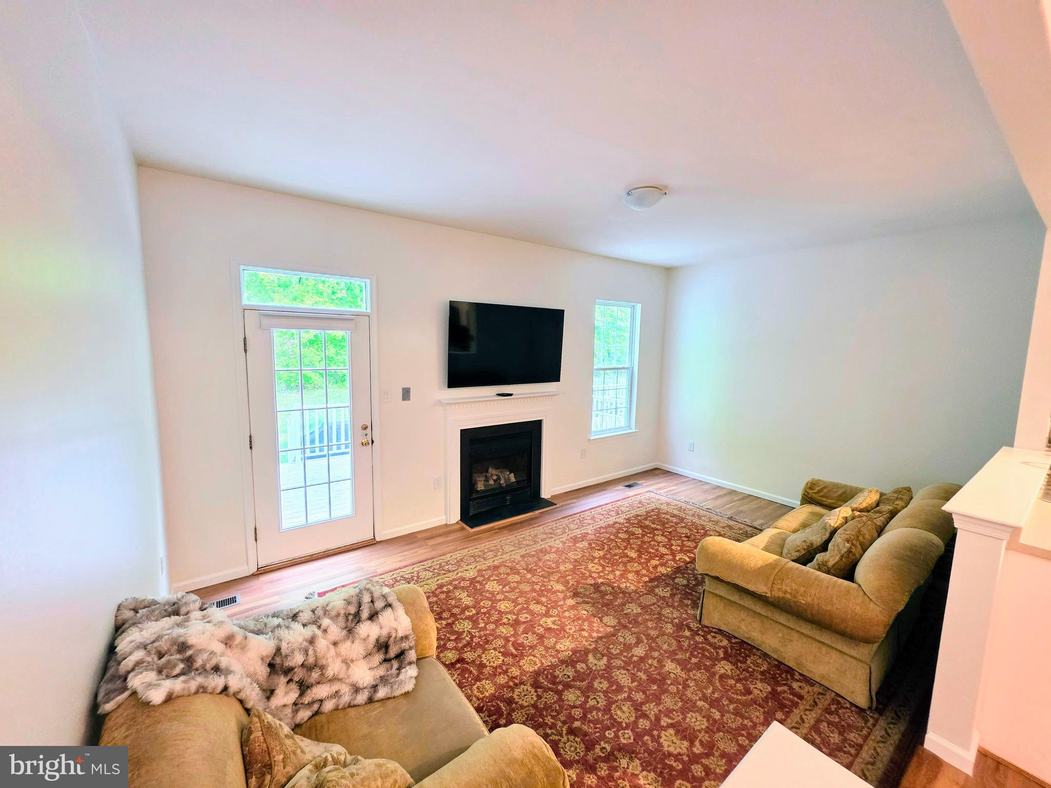 CHARLESTOWN OAKS - Residential