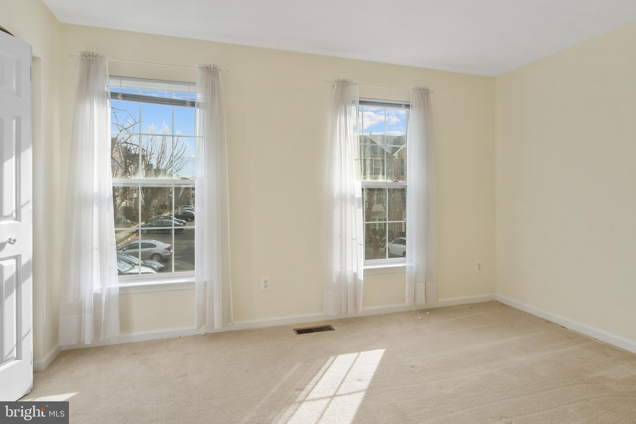 CEDAR LAKES - Residential Lease