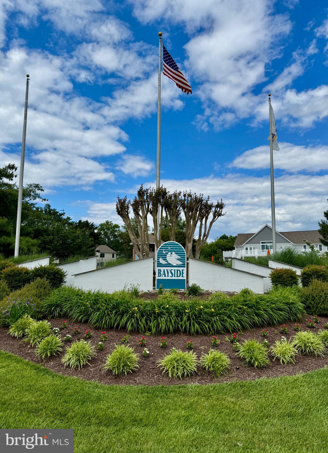 BAYSIDE - Residential