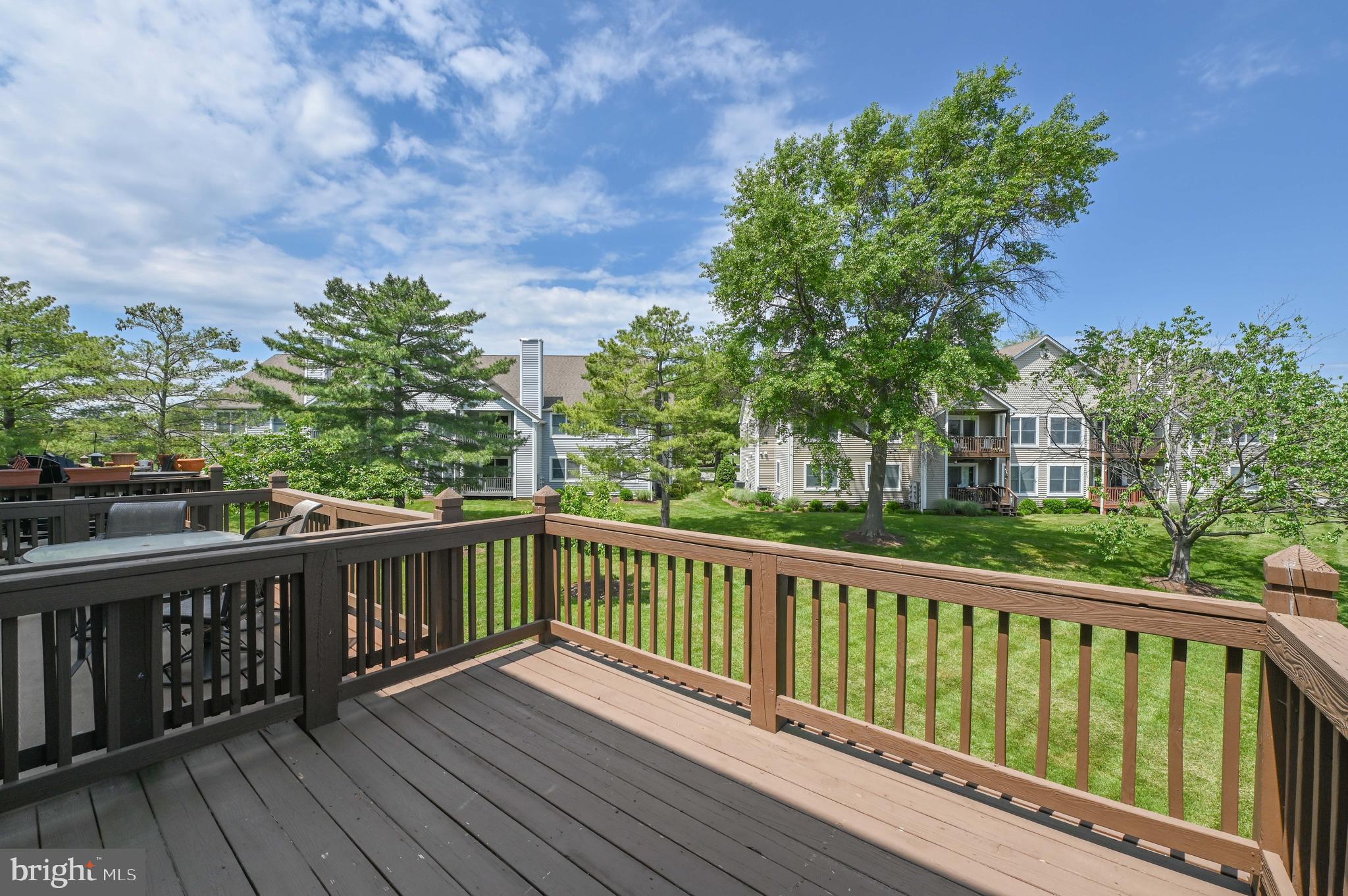 BAYSIDE - Residential