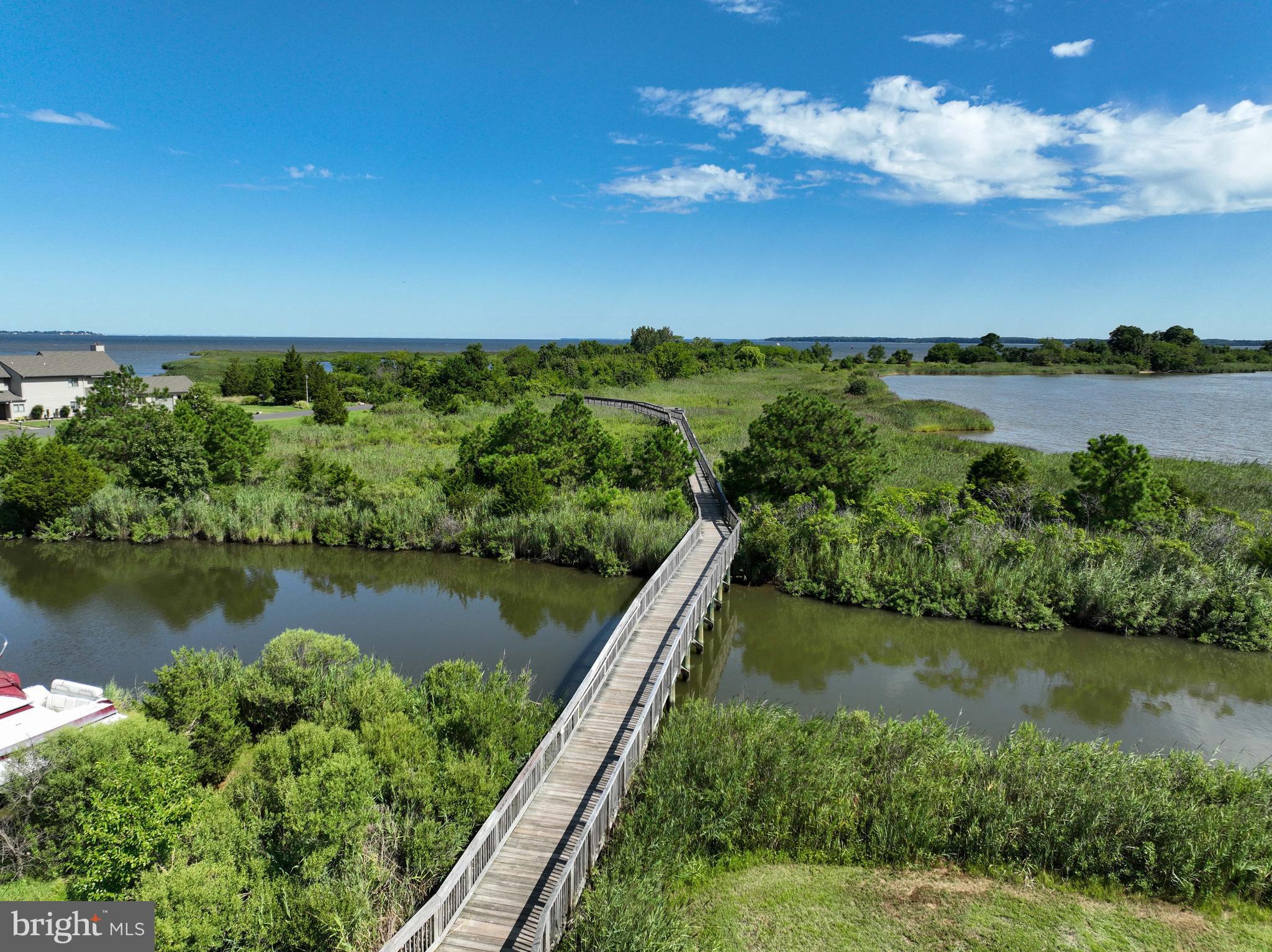 BAYSIDE - Residential