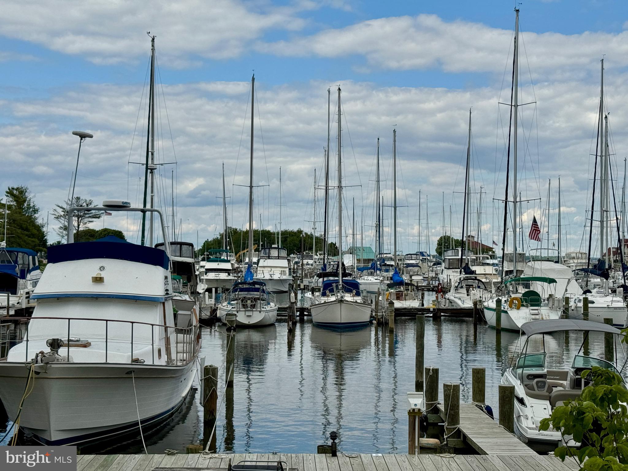 BAYSIDE - Residential