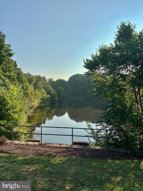 LIFESTYLE AT SULLY STATION - Residential