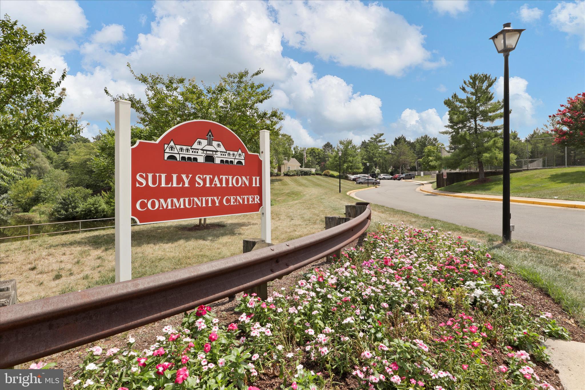 LIFESTYLE AT SULLY STATION - Residential