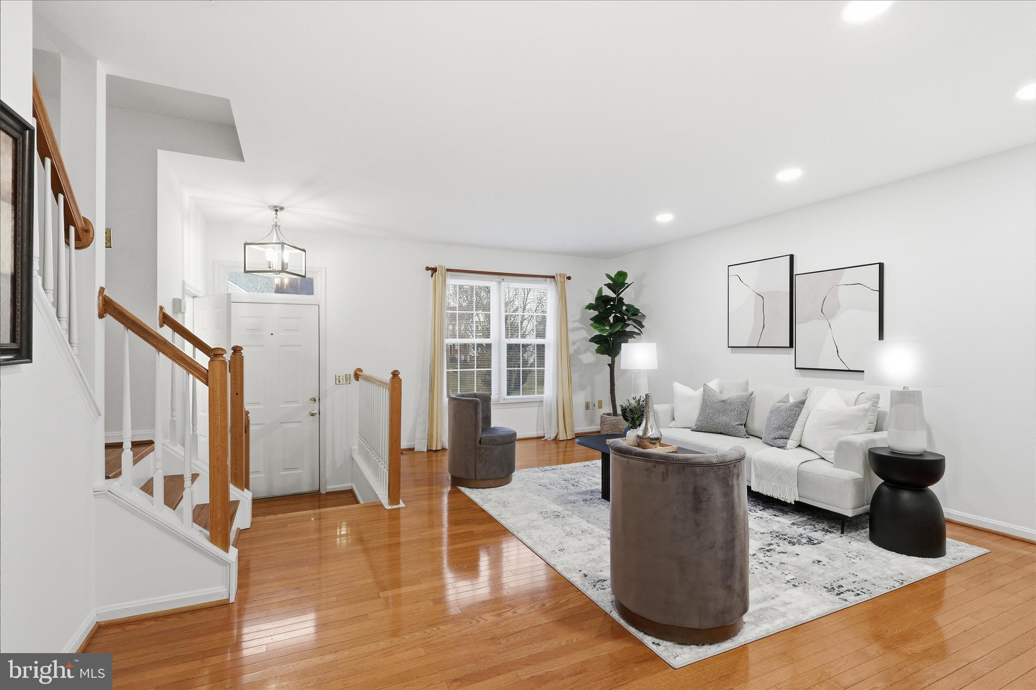 5820 WATERMARK CIRCLE