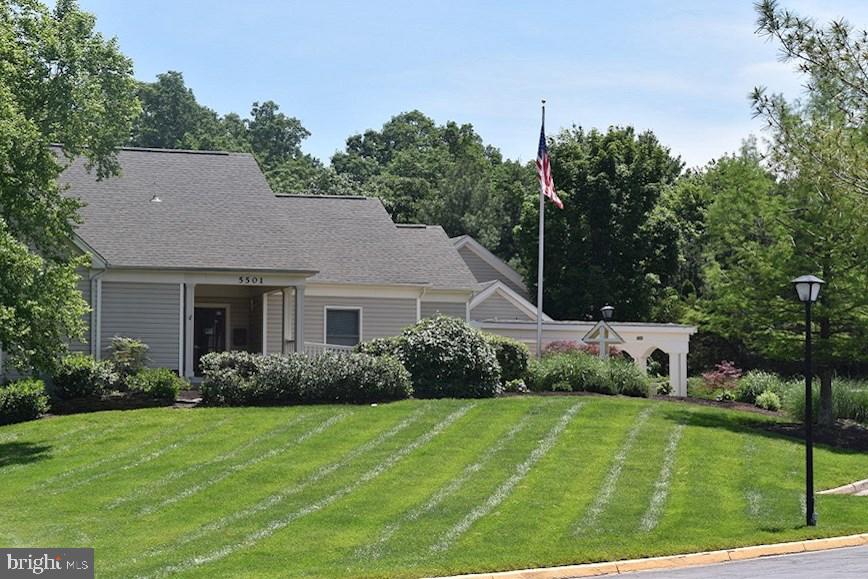 LIFESTYLE AT SULLY STATION - Residential