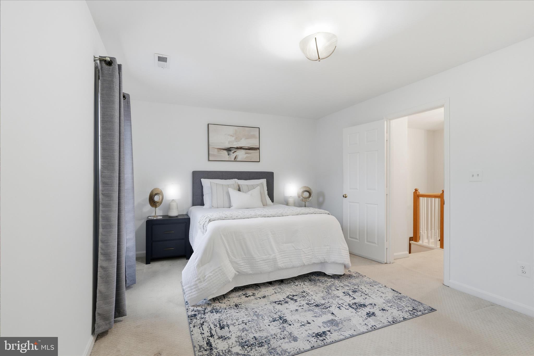 LIFESTYLE AT SULLY STATION - Residential