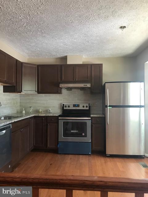 AMBERFIELD - Residential Lease