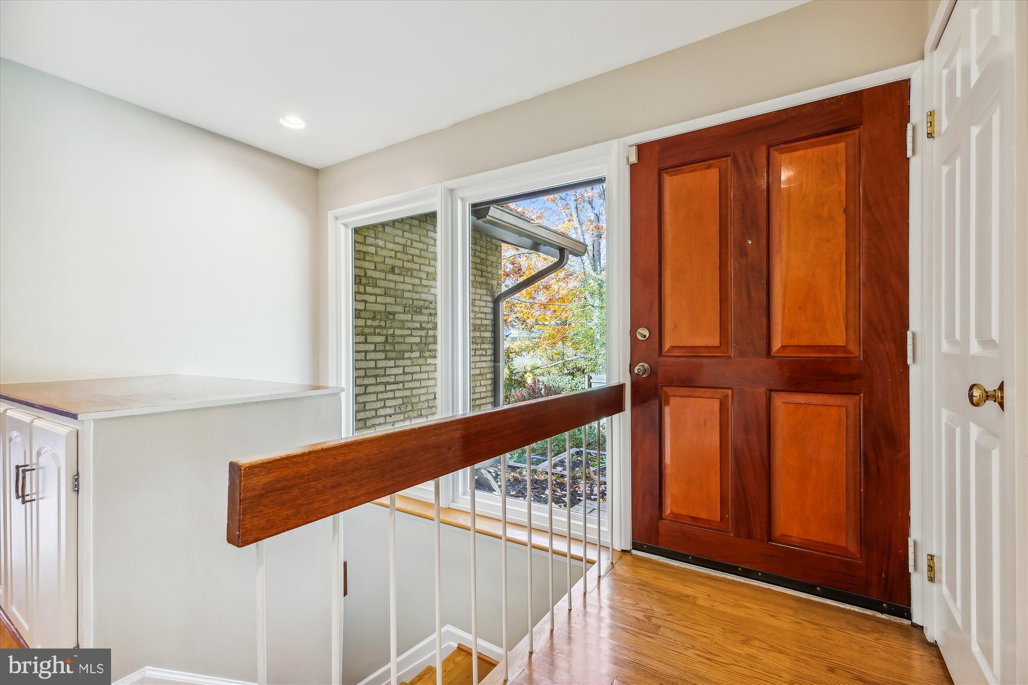 MANOR WOODS - Residential