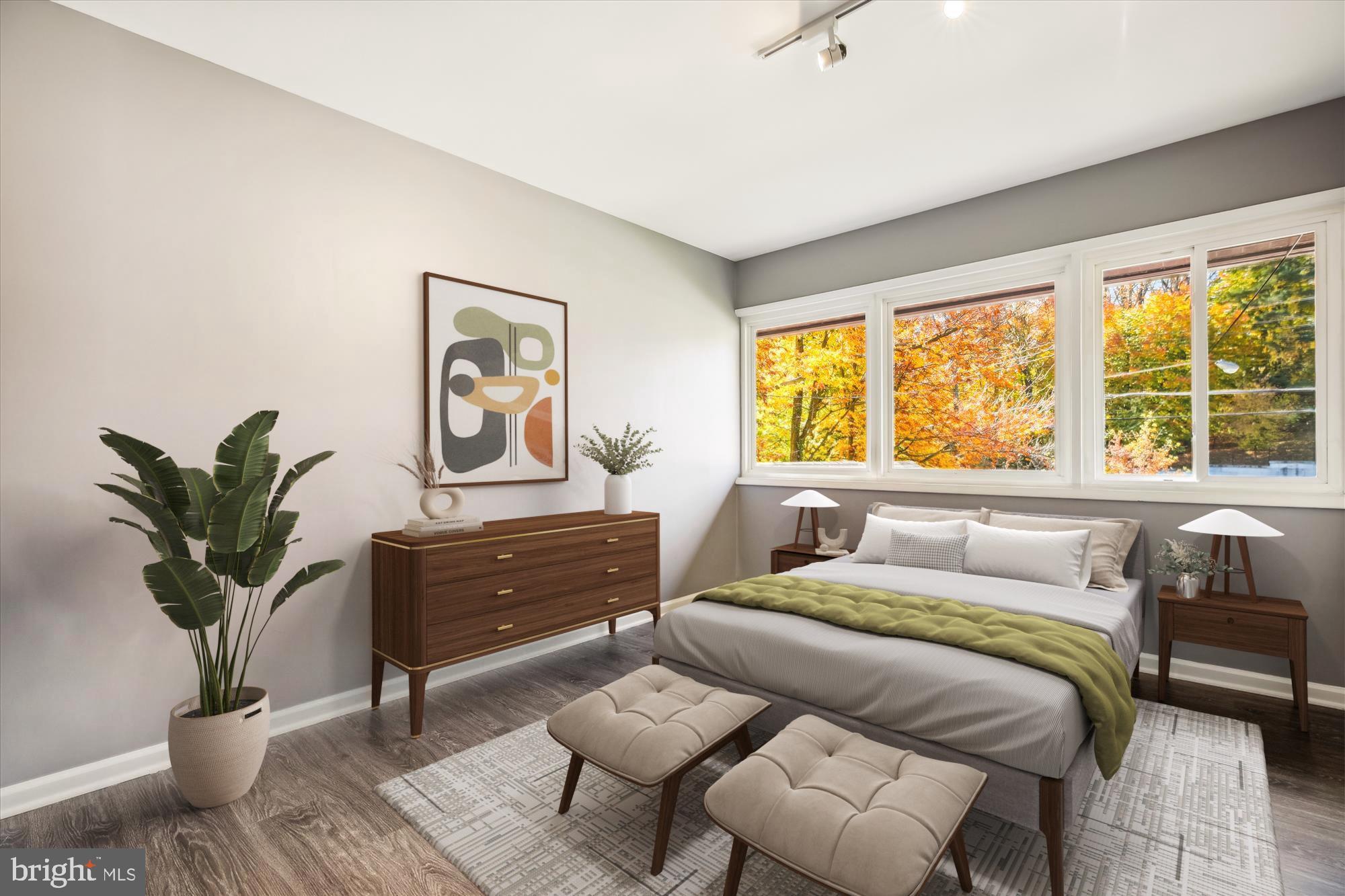 MANOR WOODS - Residential