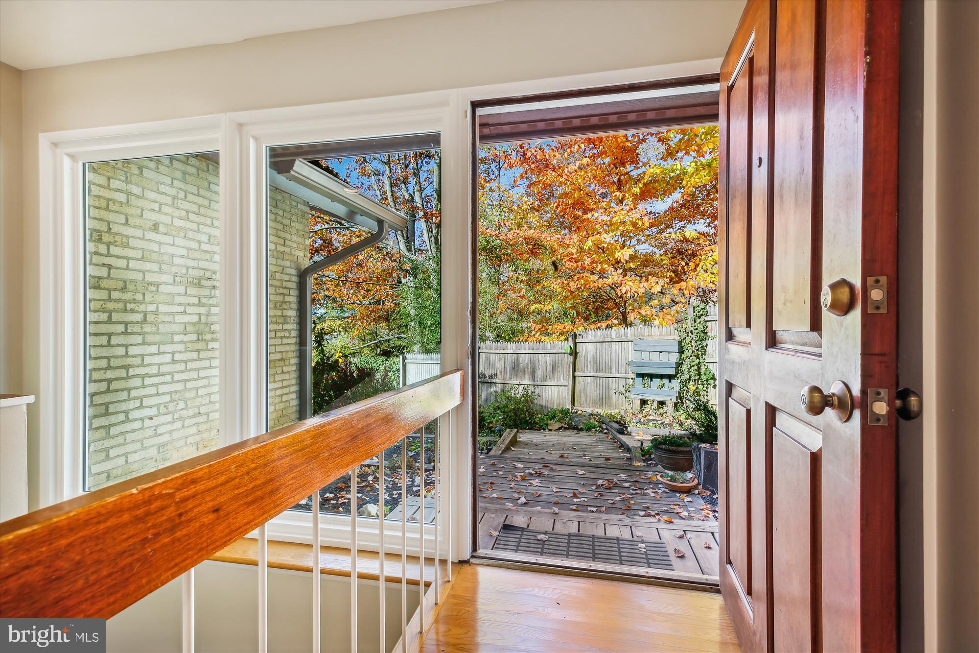 MANOR WOODS - Residential