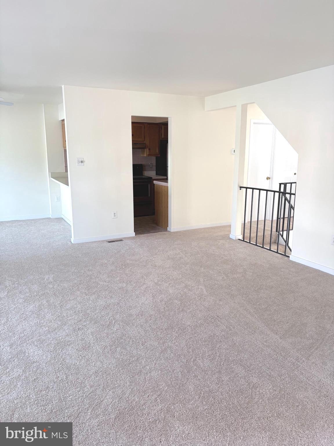 9711 LAKE SHORE DRIVE