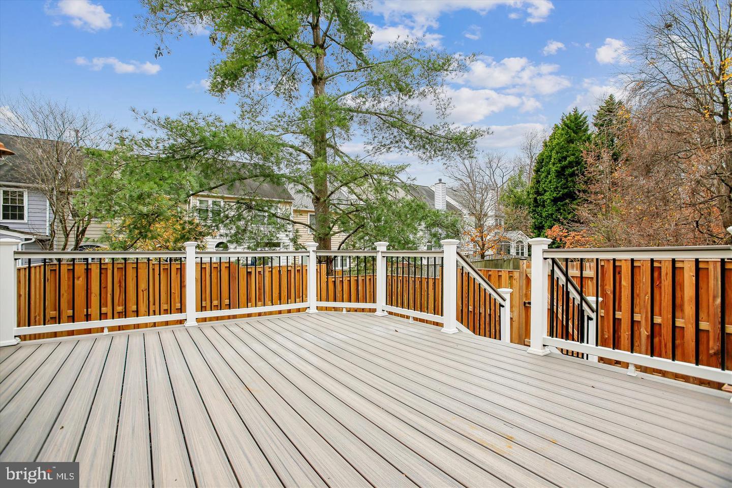 SHADOWBROOK - Residential