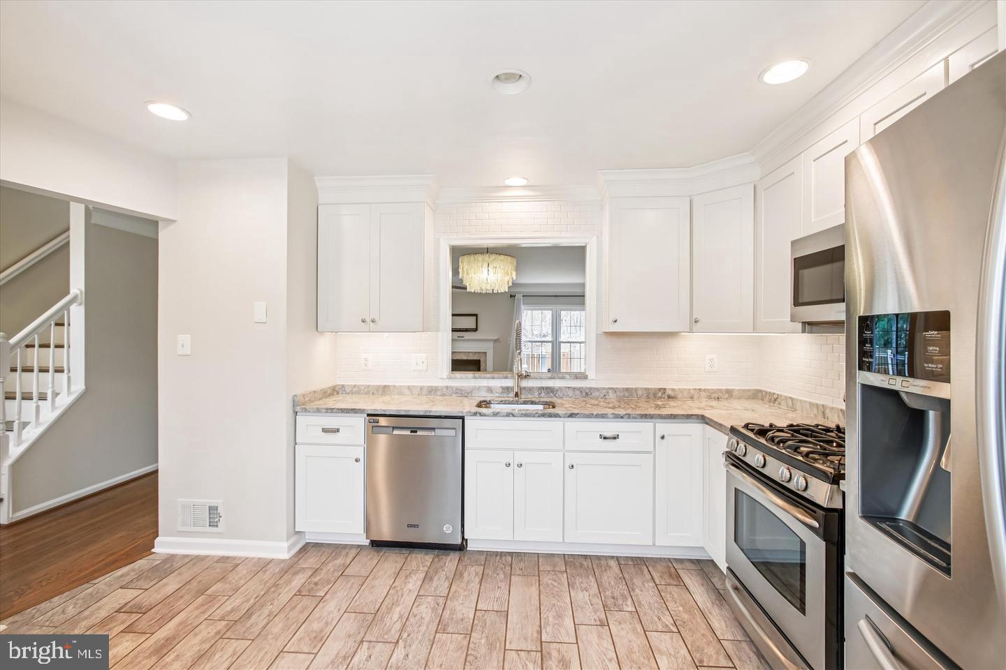 SHADOWBROOK - Residential