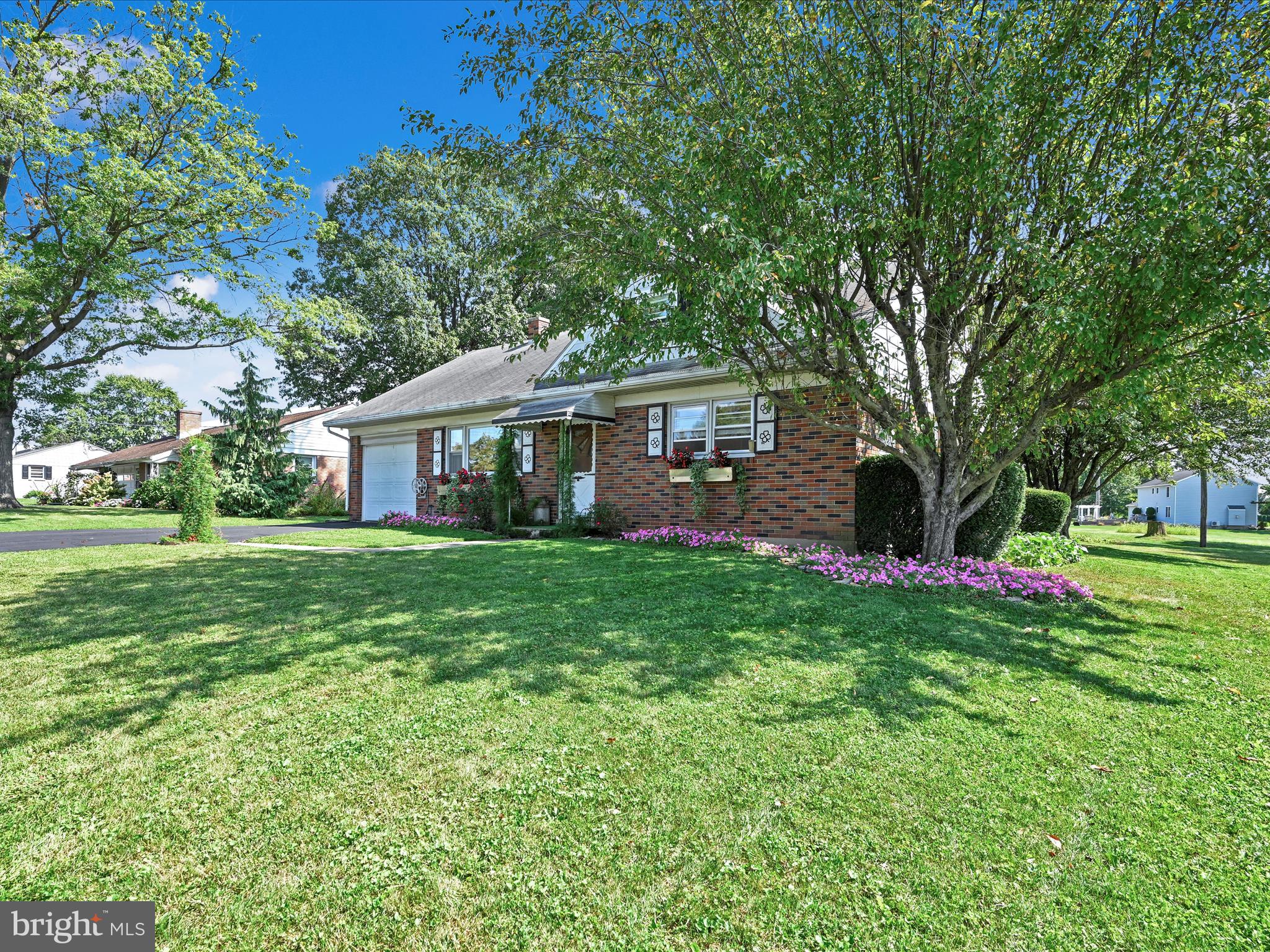 204 PHILLIP DRIVE