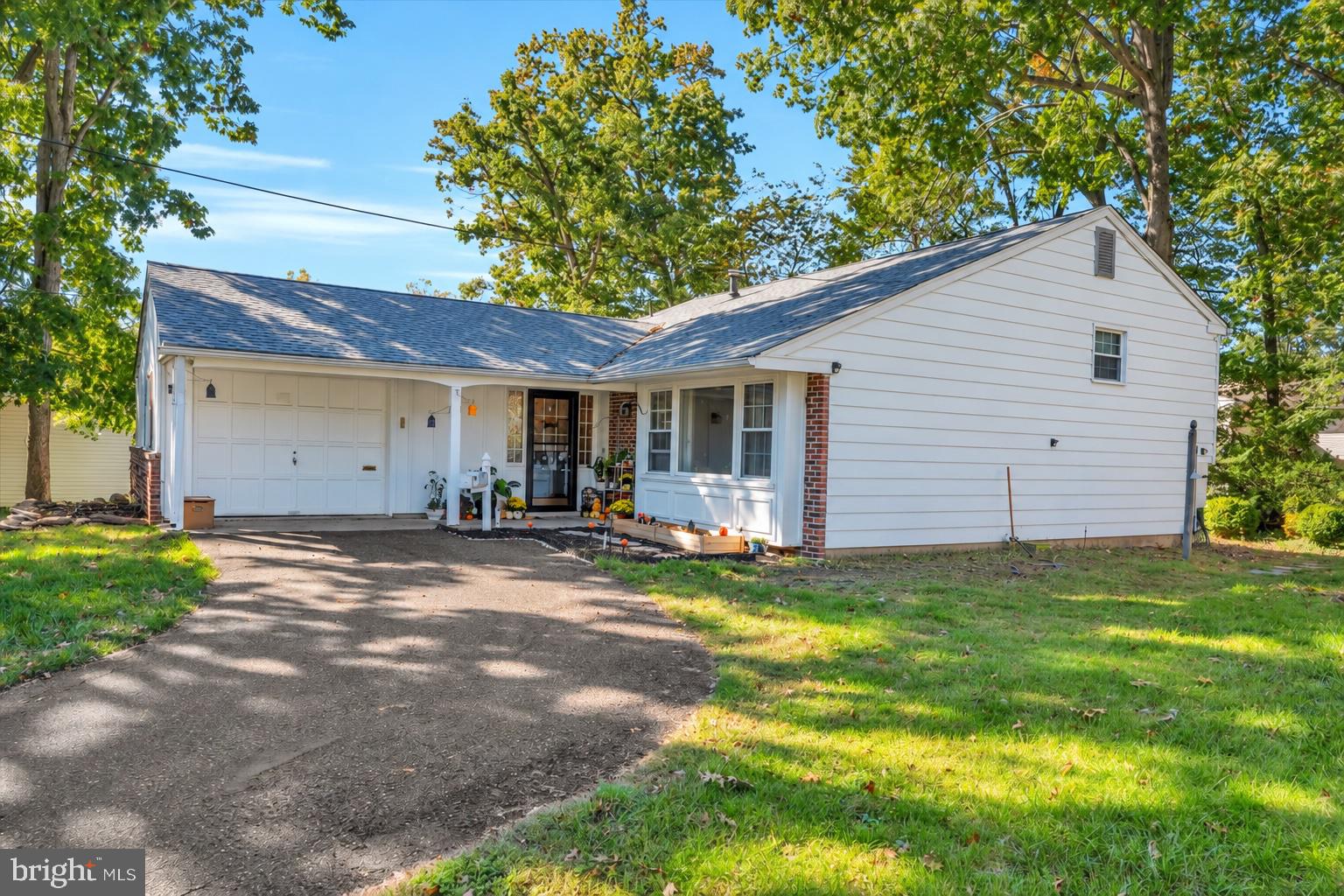528 REVERE DRIVE