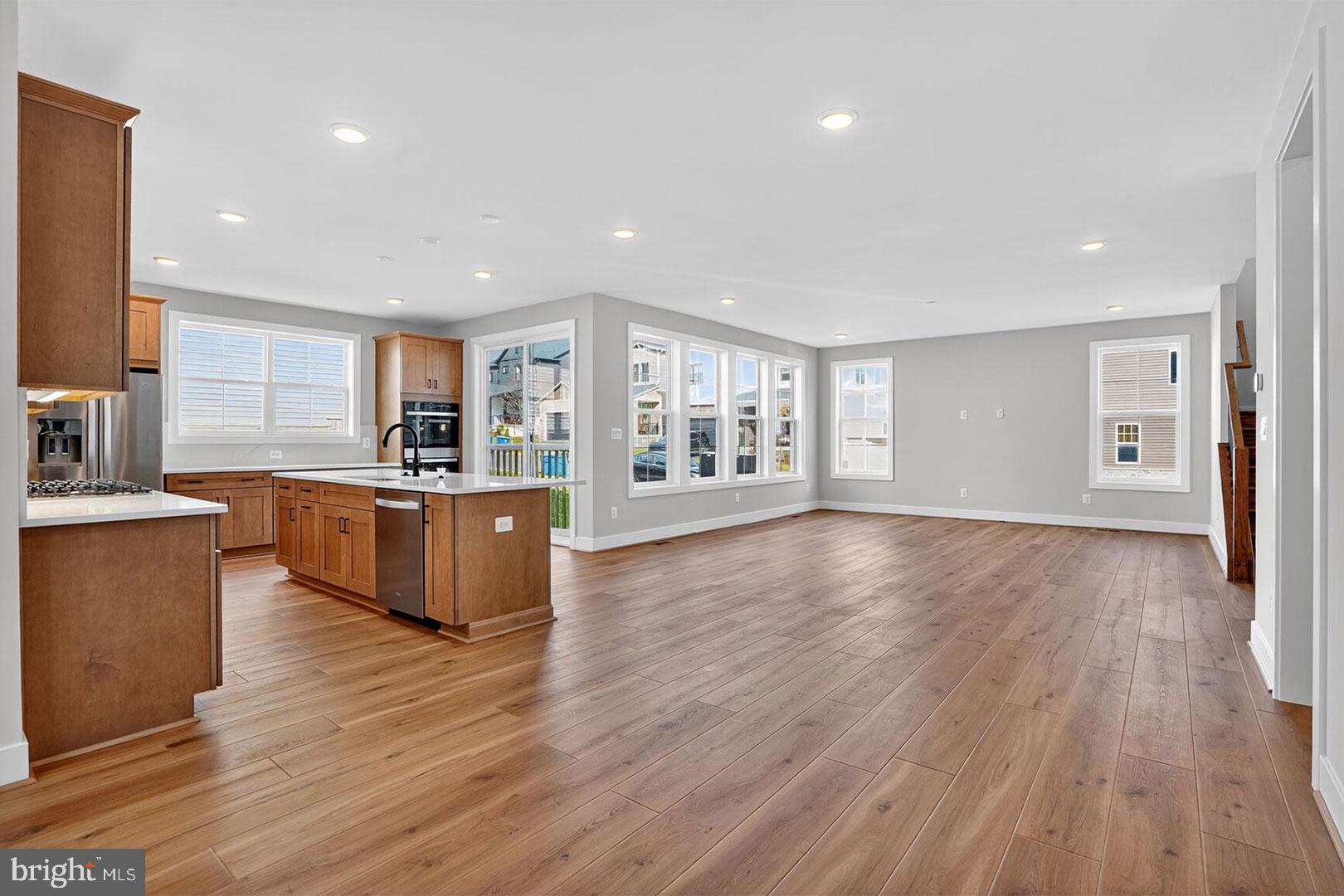 BRAMBLETON - Residential