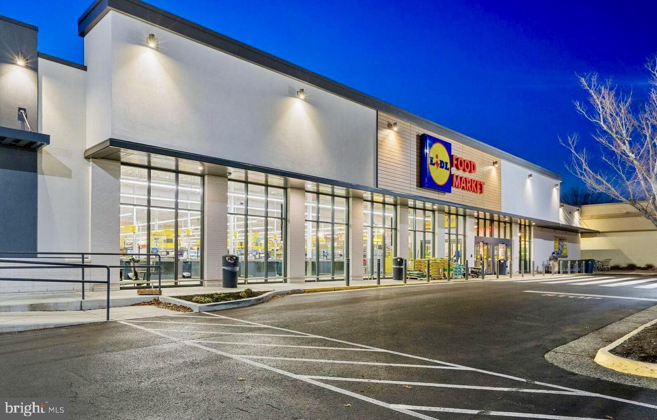 THE SIGNET - Residential