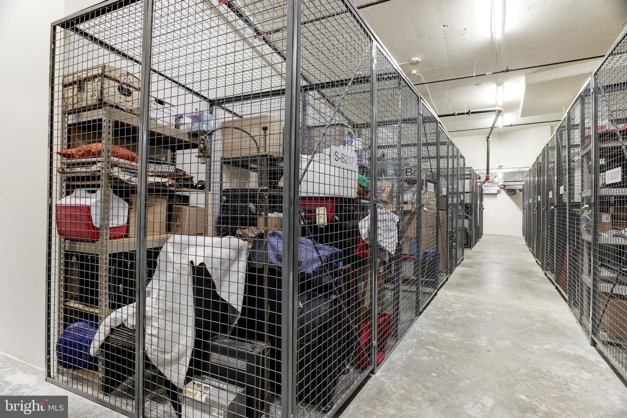 THE SIGNET - Residential