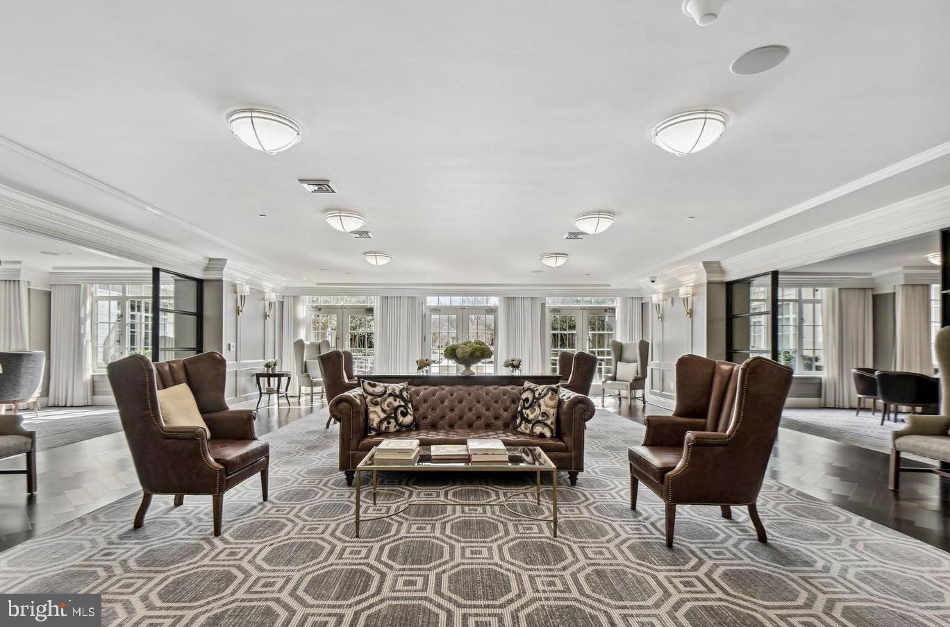 THE SIGNET - Residential