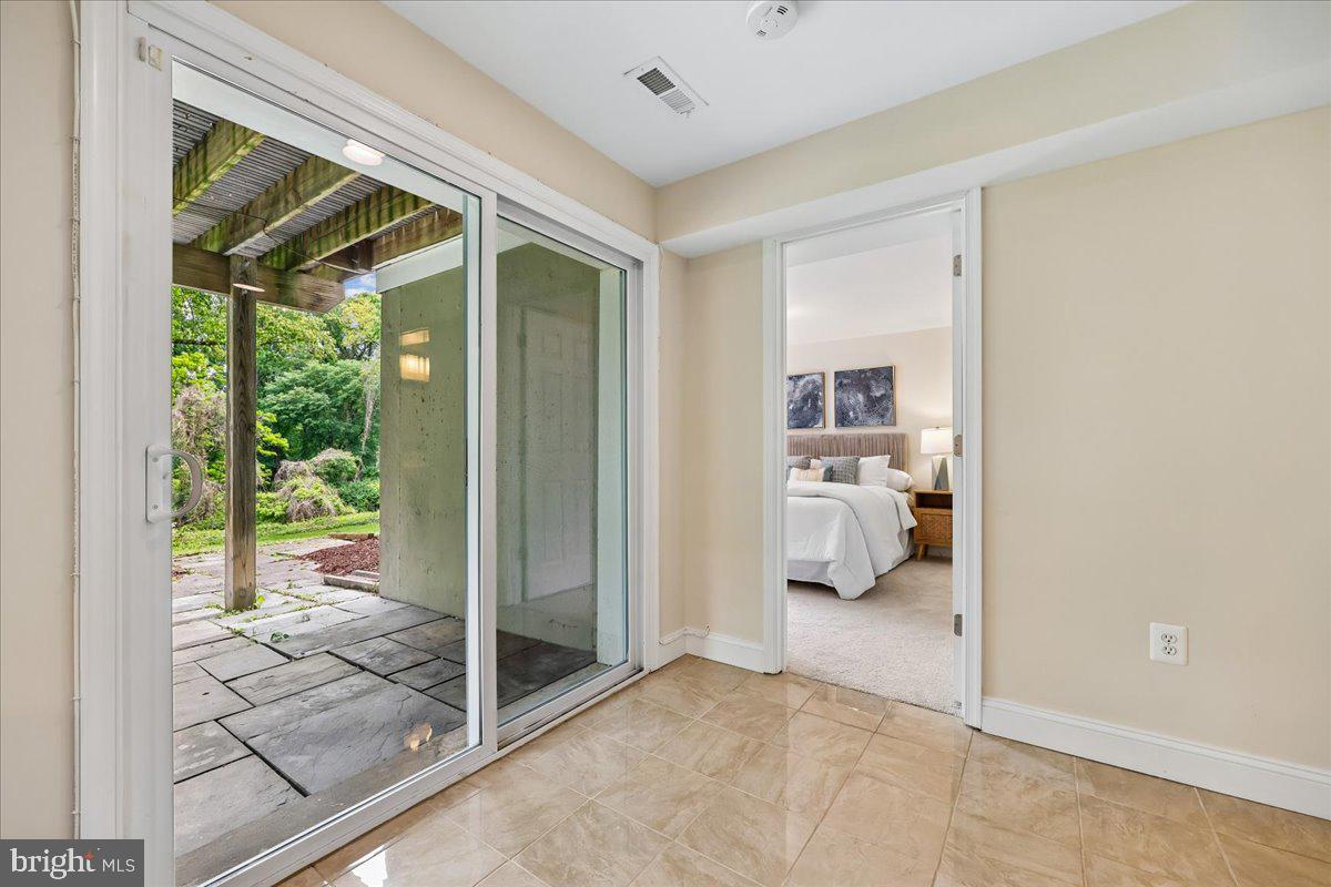 CAPITOL VIEW PARK - Residential