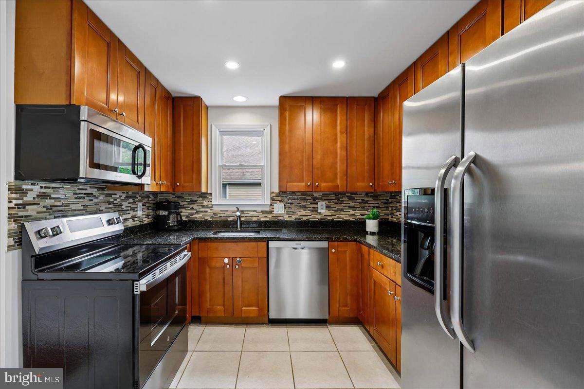 CAPITOL VIEW PARK - Residential