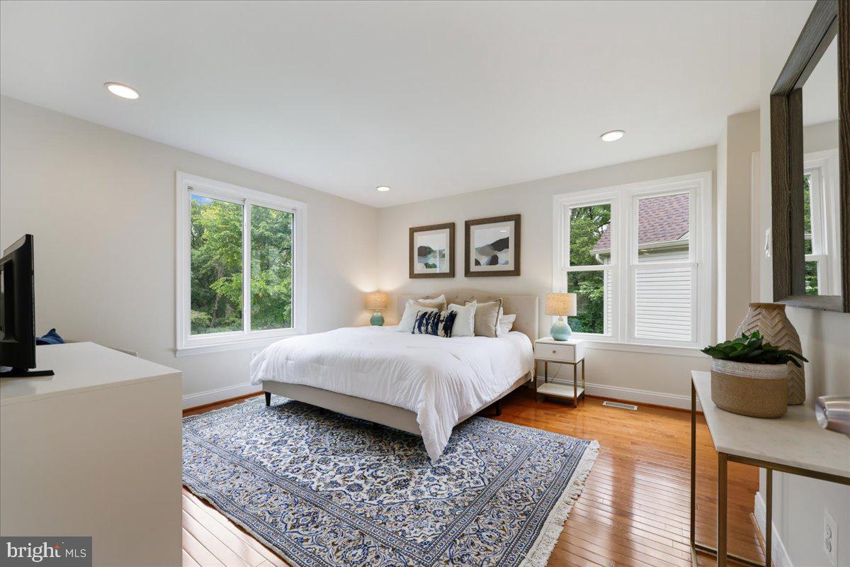 CAPITOL VIEW PARK - Residential