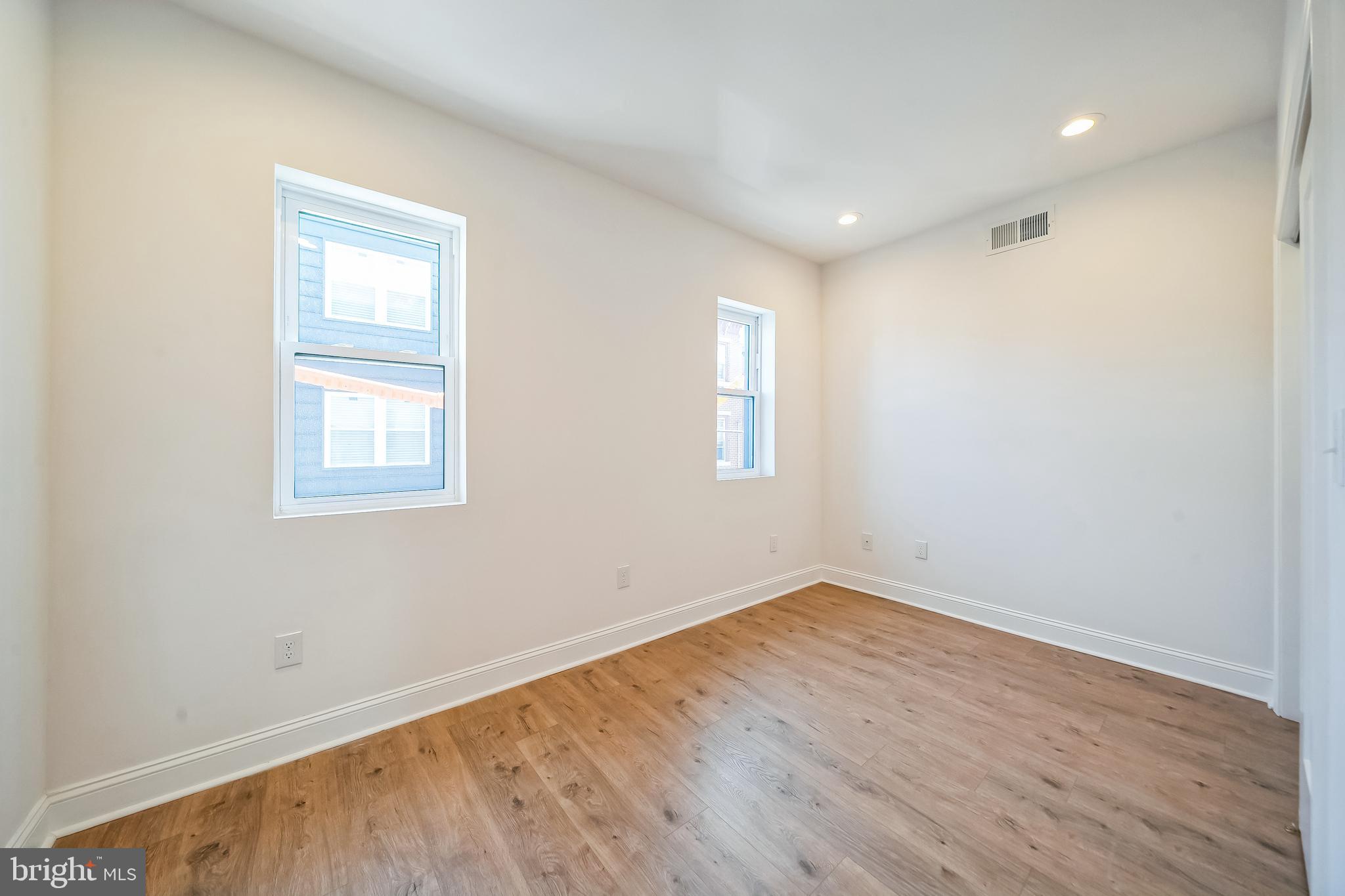 FAIRMOUNT - Residential