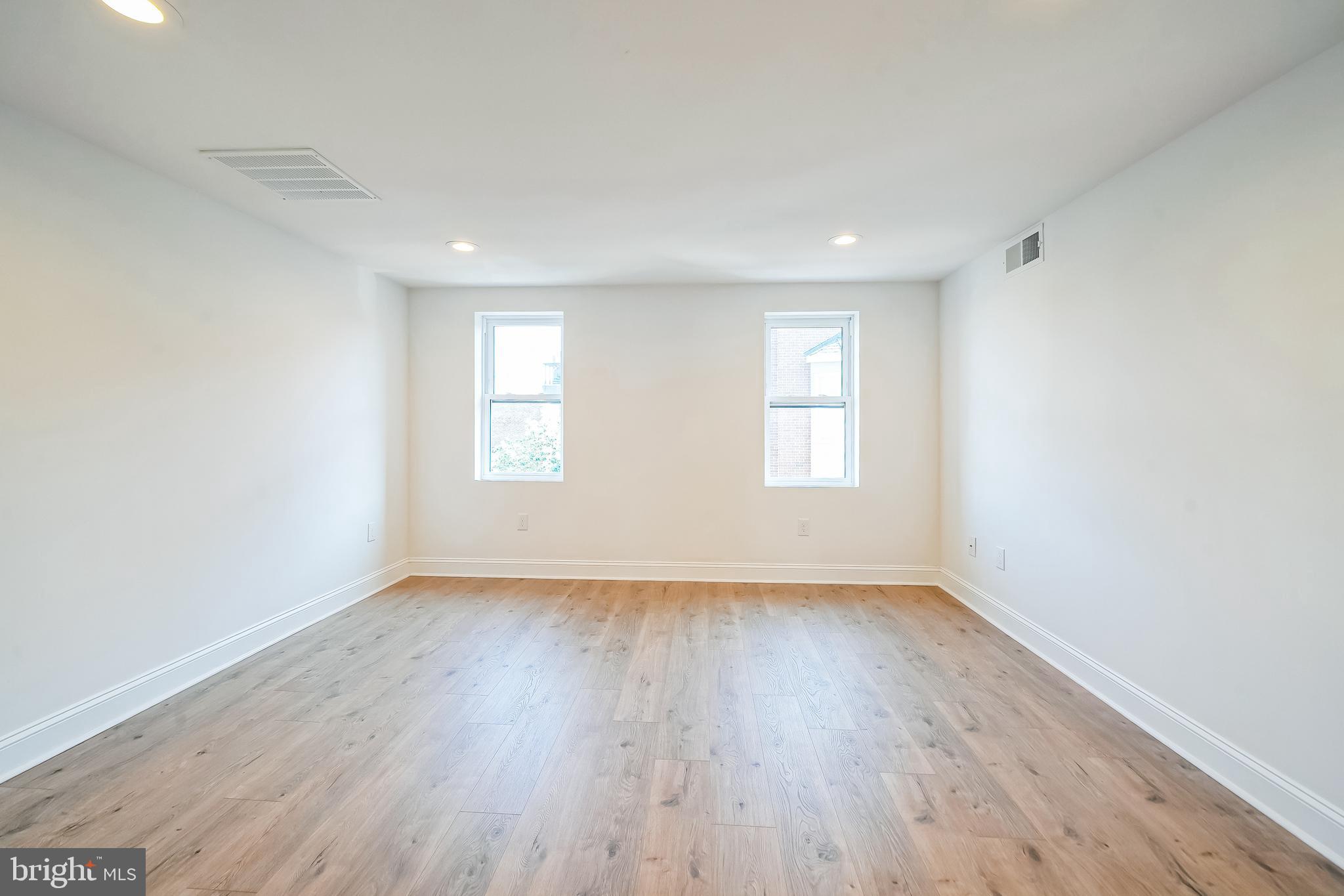 FAIRMOUNT - Residential