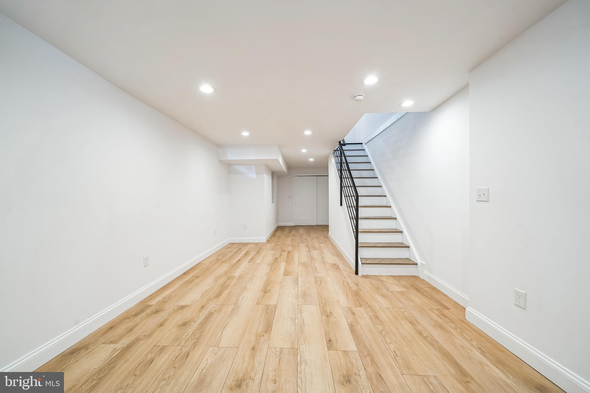 FAIRMOUNT - Residential