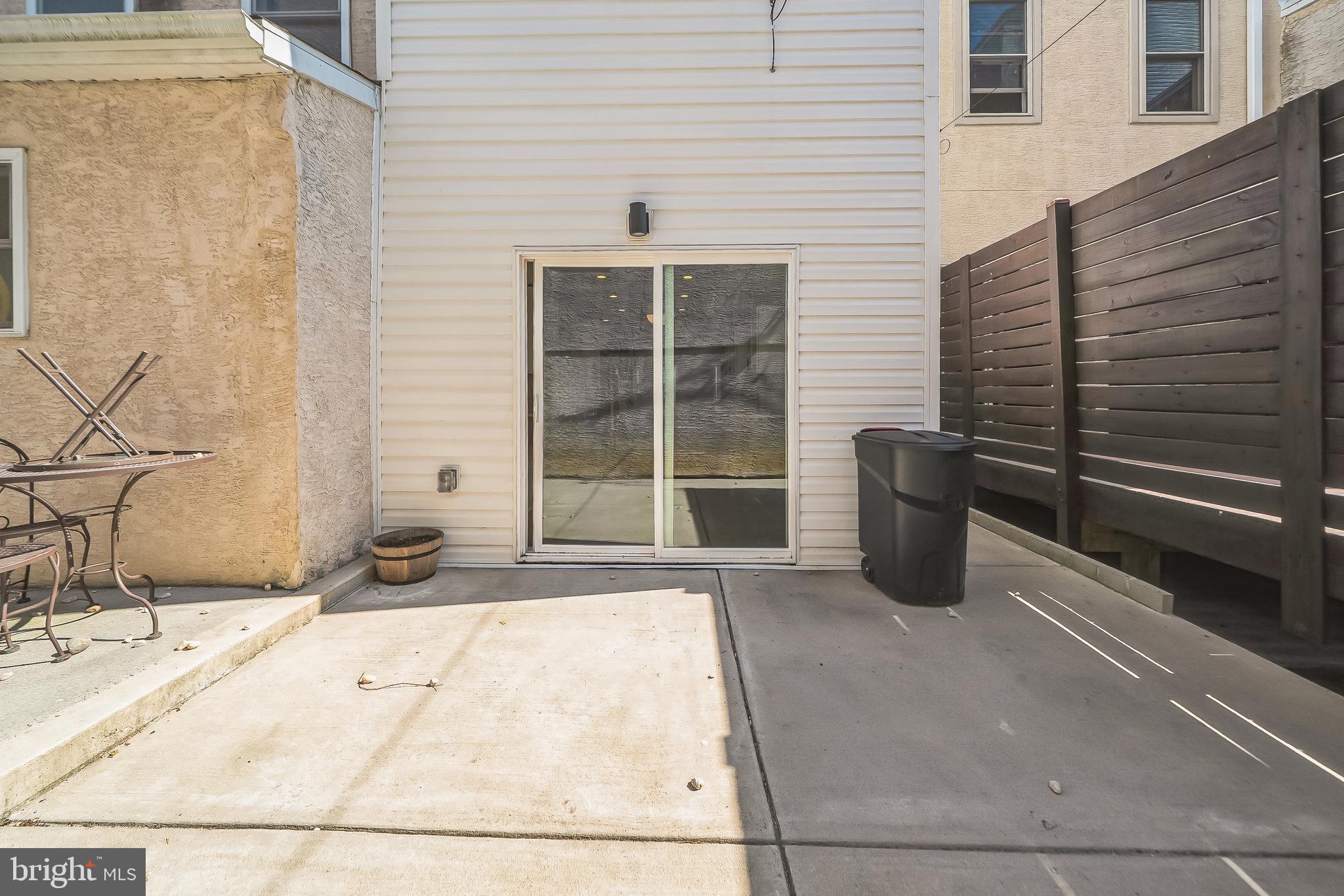 FAIRMOUNT - Residential