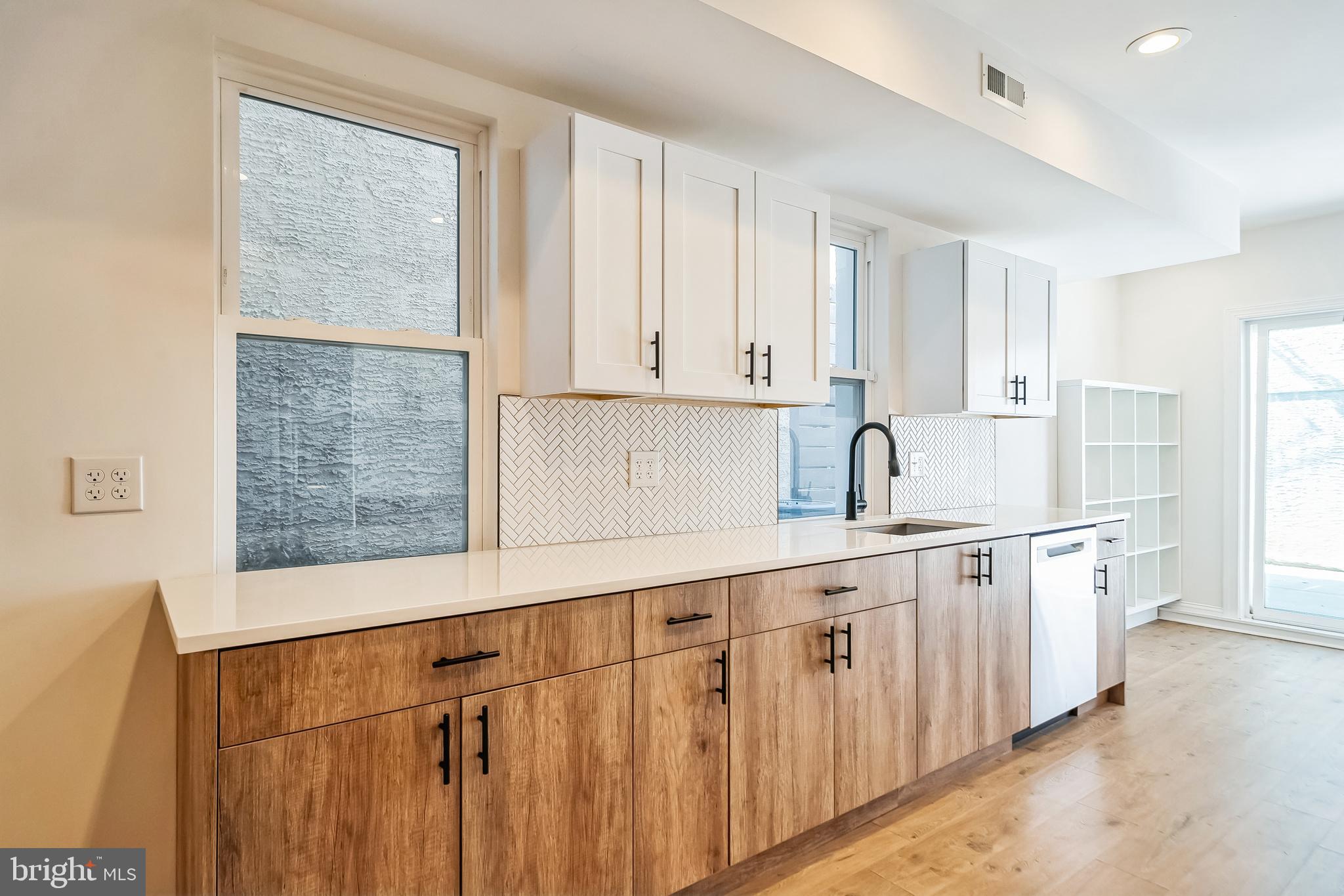 FAIRMOUNT - Residential