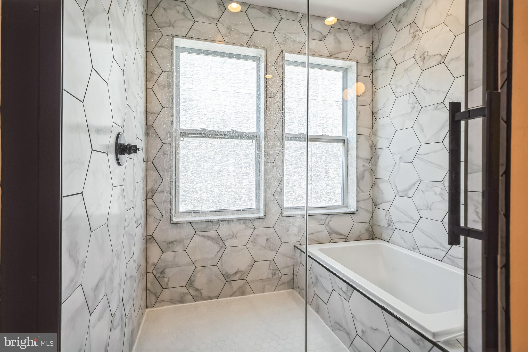 FAIRMOUNT - Residential